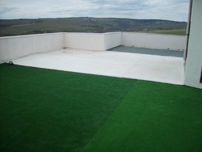 Покрив пред Скай бар.jpg