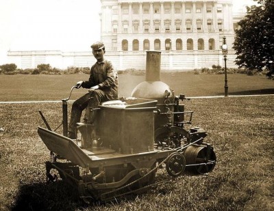 A steam powered lawnmower trimming the lawn of the Capitol, Washington D.C., USA, in 1903.jpg