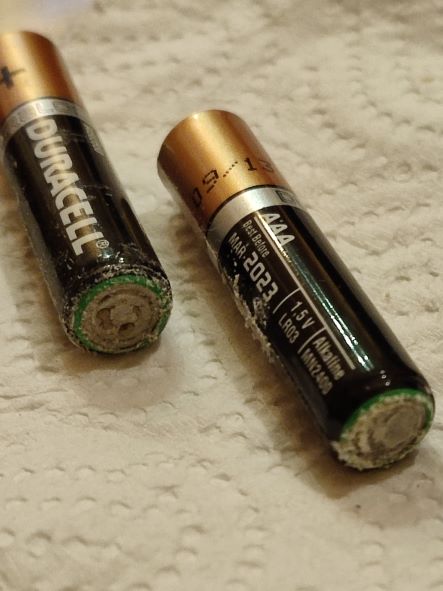 1673796117041 red.jpg