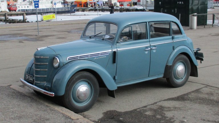 Москвич 401.jpg