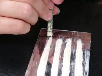 Хаяско с евтино бело.jpg