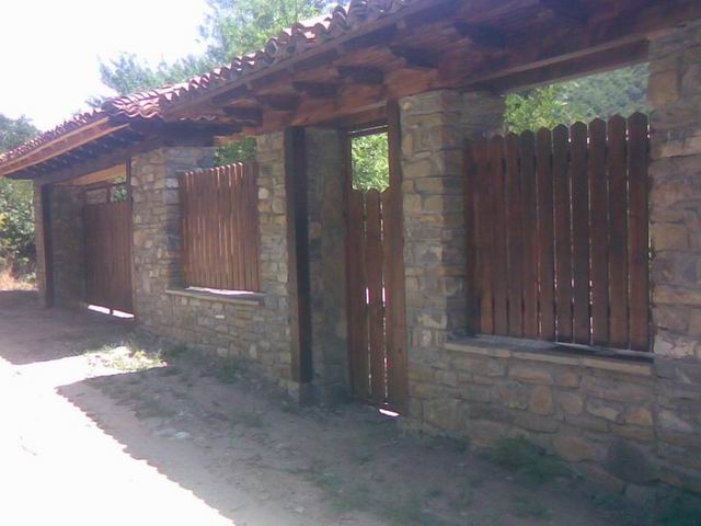 Resize of 013799308-big.jpg