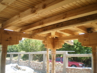 izgled ot vxoda na verandata kam gradinata.JPG