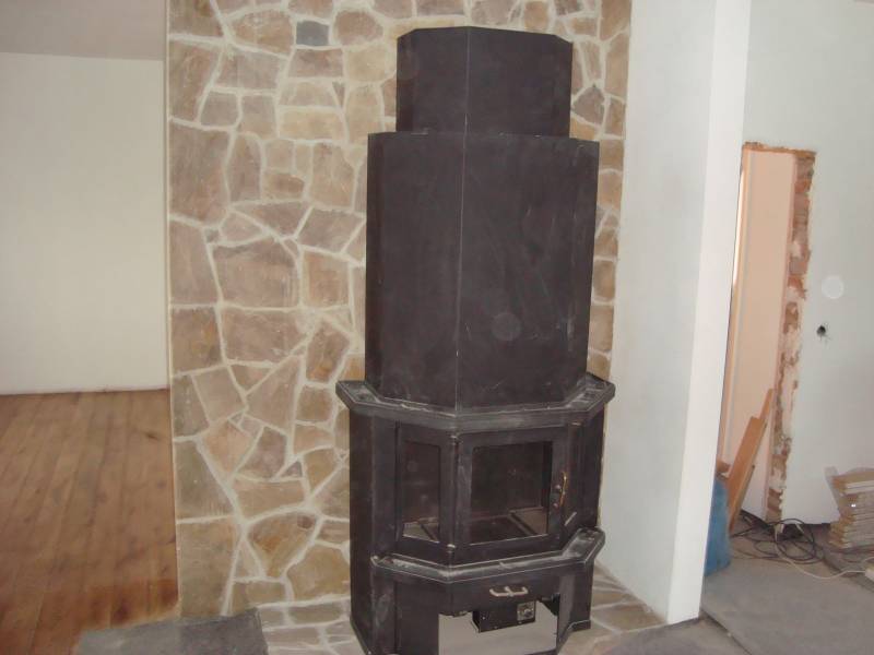 kamina s vodna riza.jpg