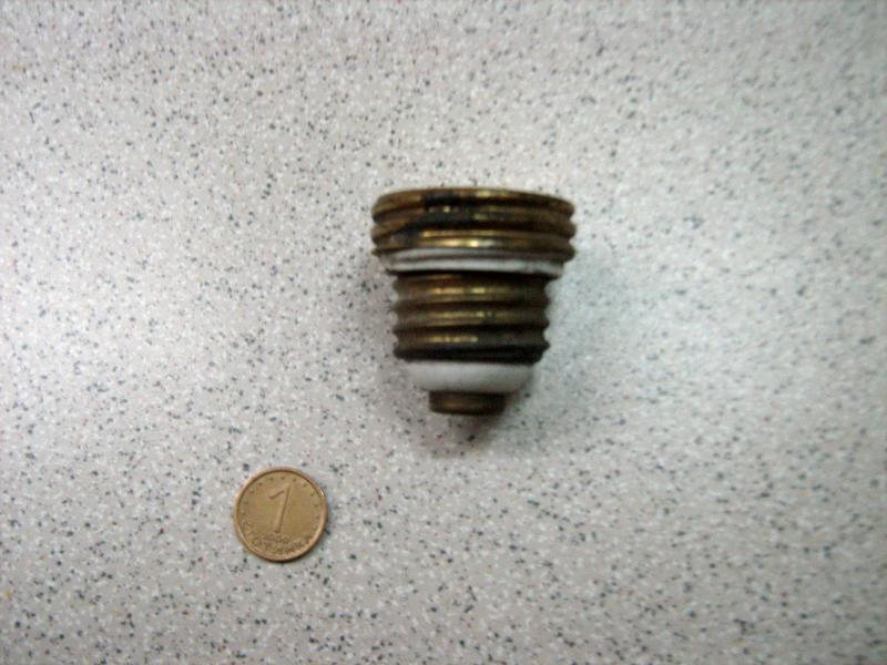 Стопяем предпазител модел.jpg