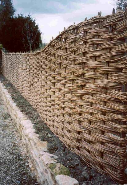 bampton_custom_fence_837.jpg