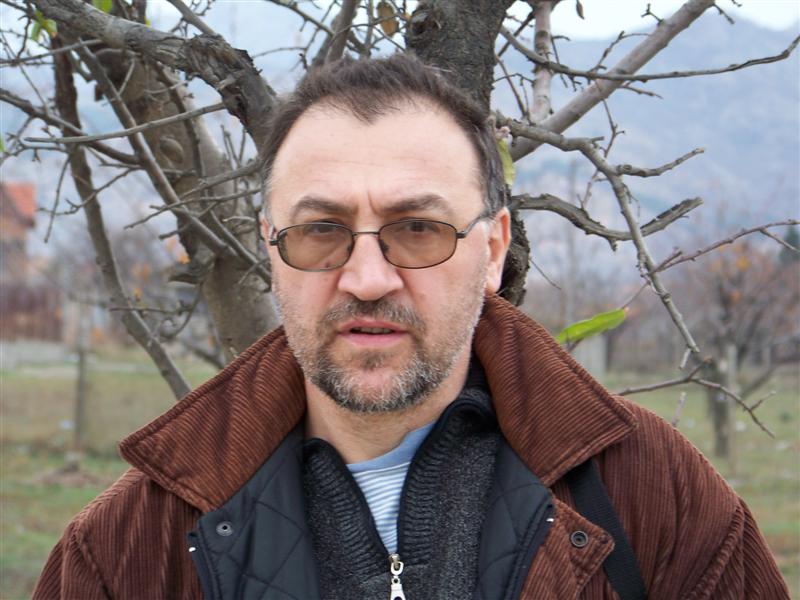 rosen 1 (Medium).jpg