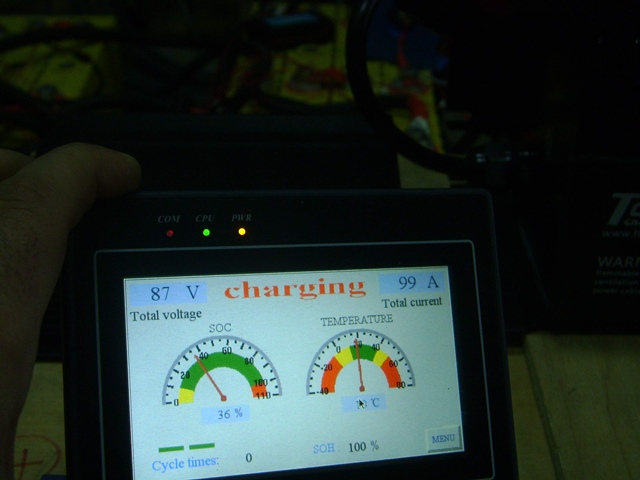 charging_100A_640x480.JPG