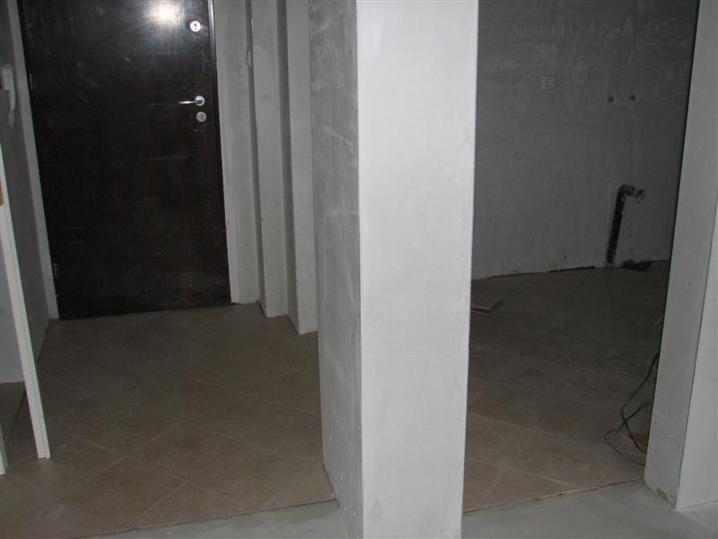 IMG_1572 (Custom).jpg