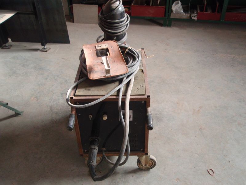 Teлоподаващо 035.jpg