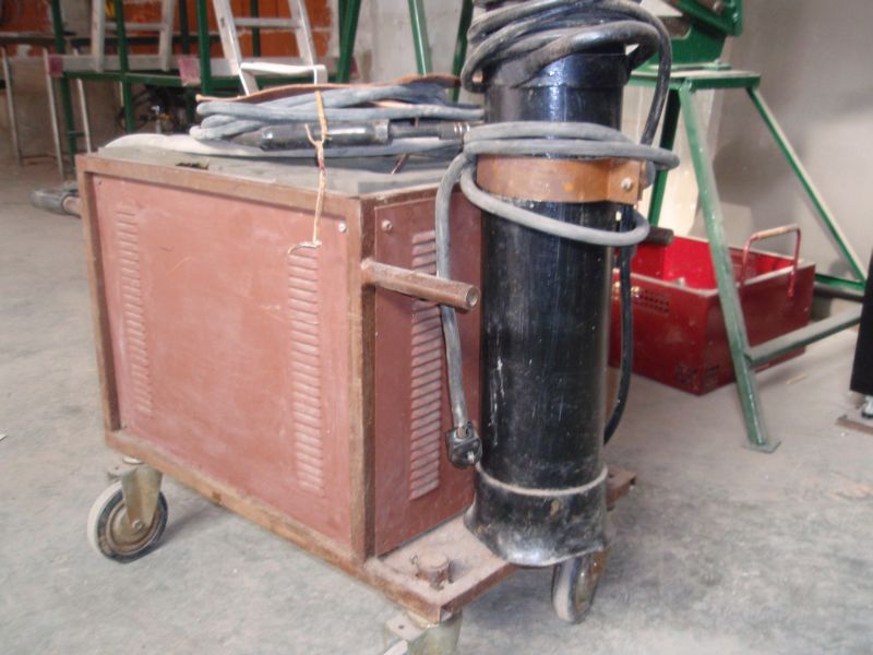 Teлоподаващо 034.jpg