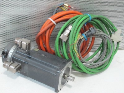 STEP MOTOR  SERWO.JPG