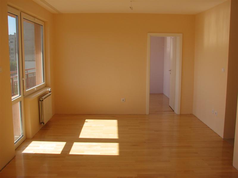 IMG_3177 (Custom).jpg