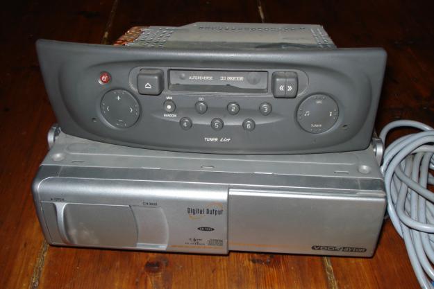 1292769991_19039678_1-Fotos-de--radio-cd-renault-scenic.jpg