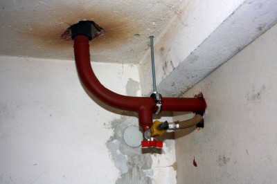 Мазе-дренажен кран.JPG