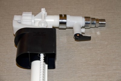 Предпазен клапан на поплавък.jpg