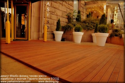 deckingmerbo (640x425).jpg
