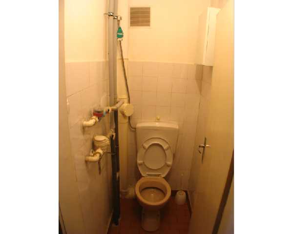 toaletna predi resized.JPG