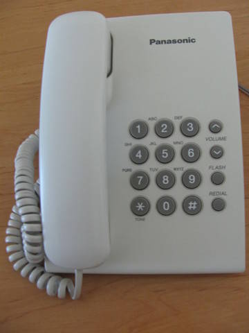 sg_phones.7970.1.jpg