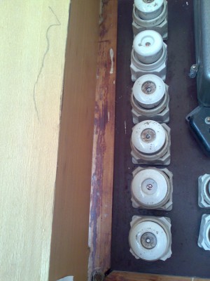 glawno-el.tablo-bushoni1.jpg