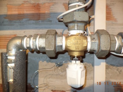 малък кръг.JPG