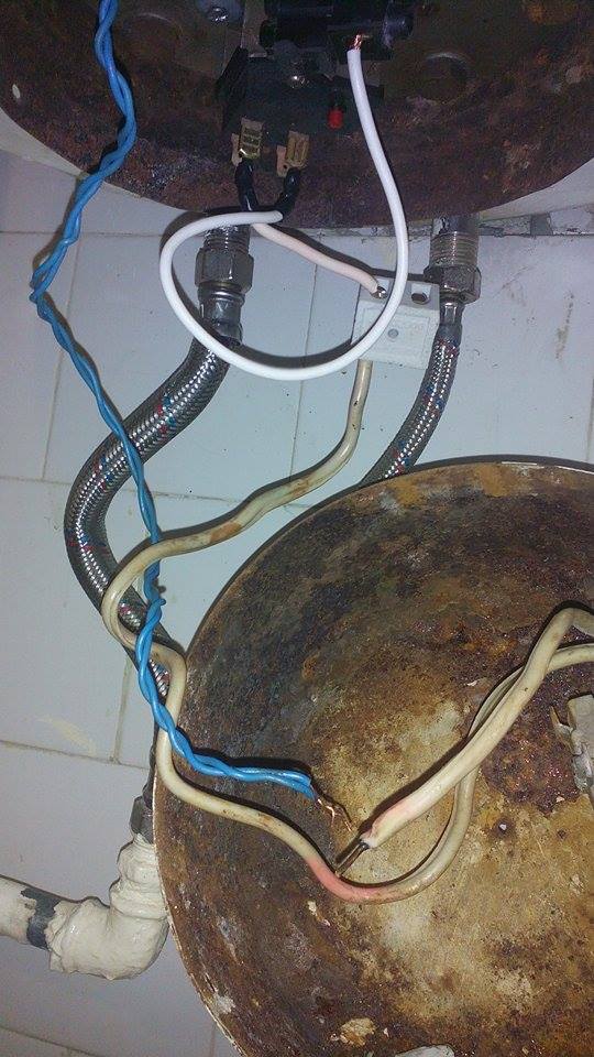 11091299_10204196926218514_2094310795_n (1).jpg